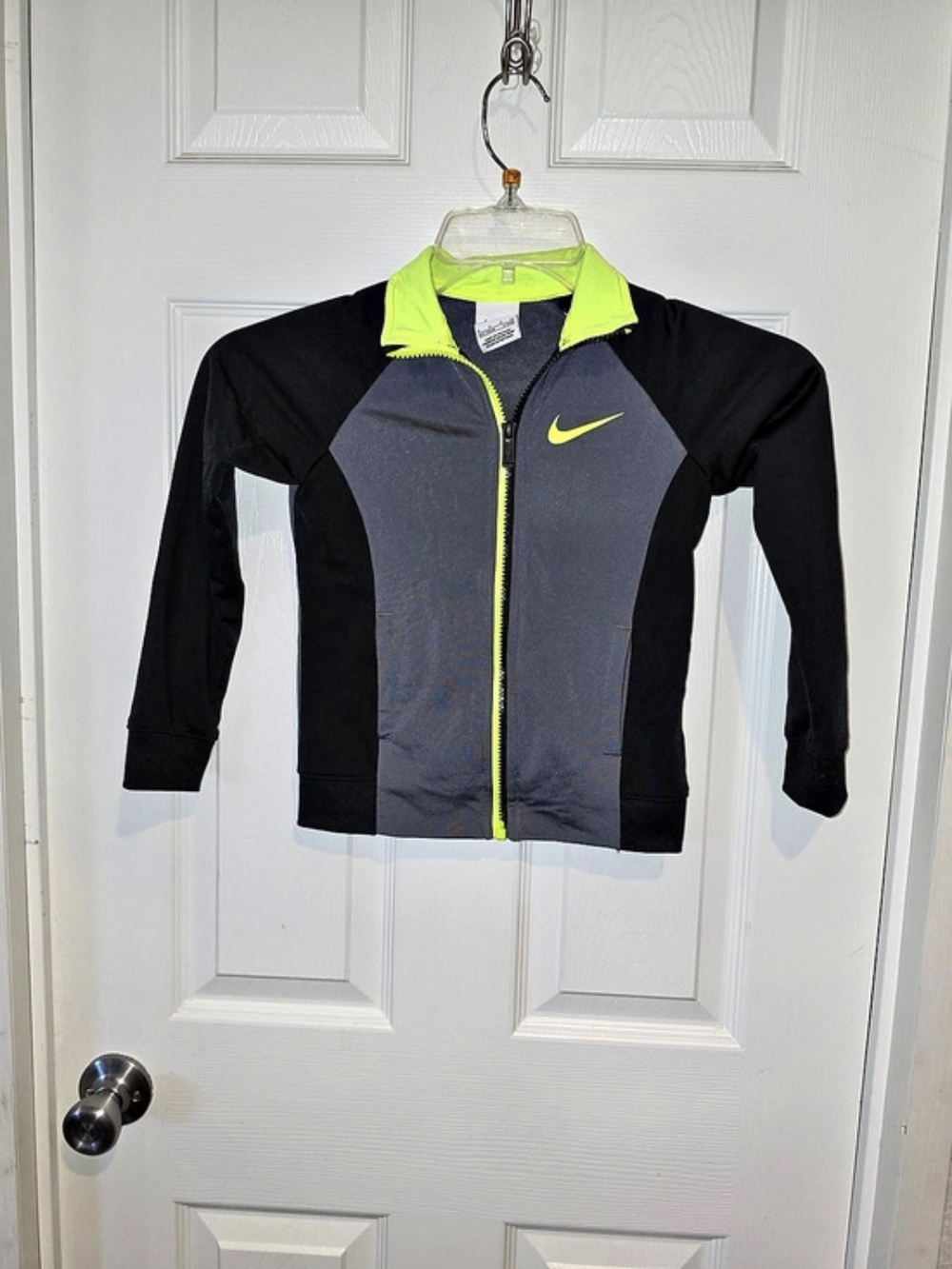 Nike Boys Black & Green Jacket